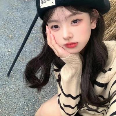 麻辣老师1这个女生有点冷